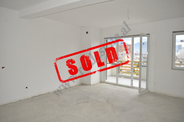 Apartament 3+1 per shitje prane rruges Dritan Hoxha ne Tirane